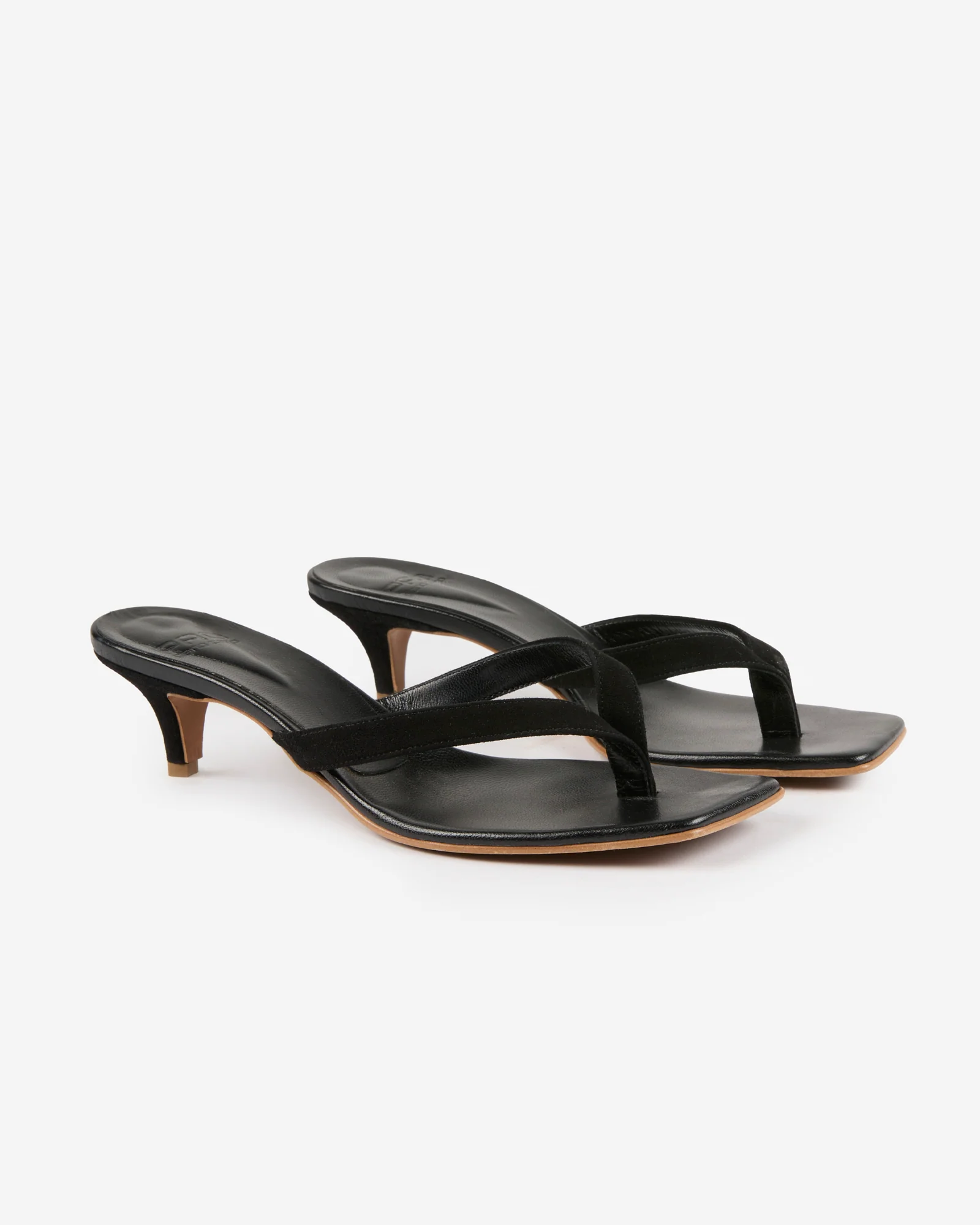 Leather flip-flops