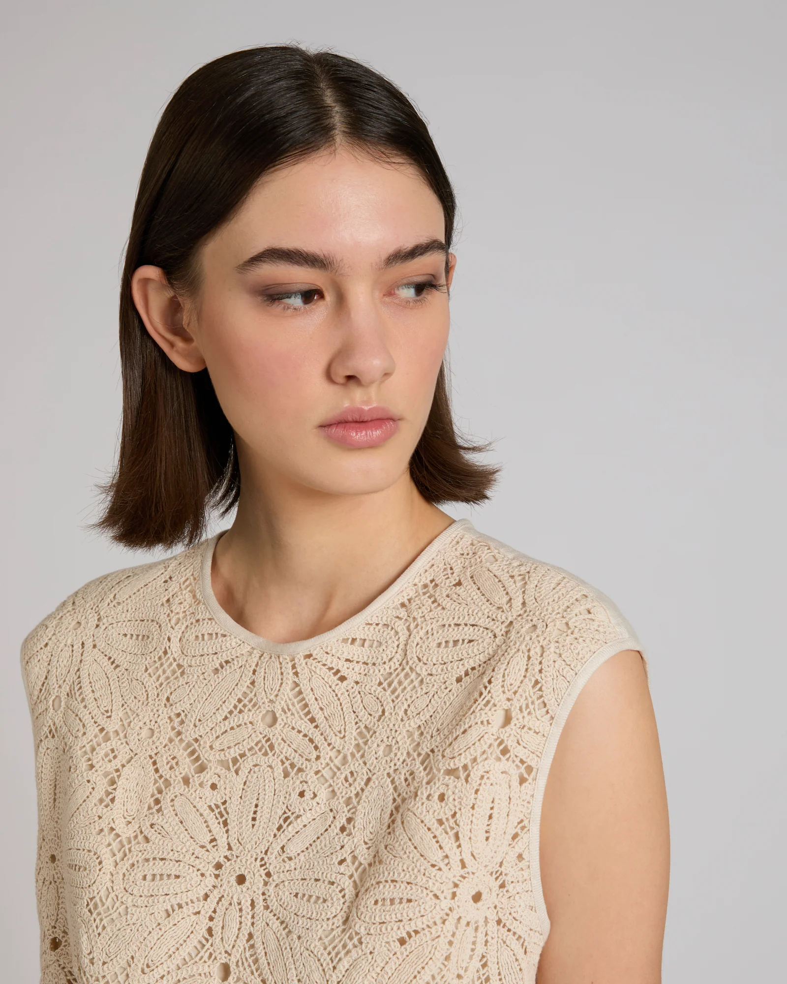 Regular fit top in macramé lace - Image 4