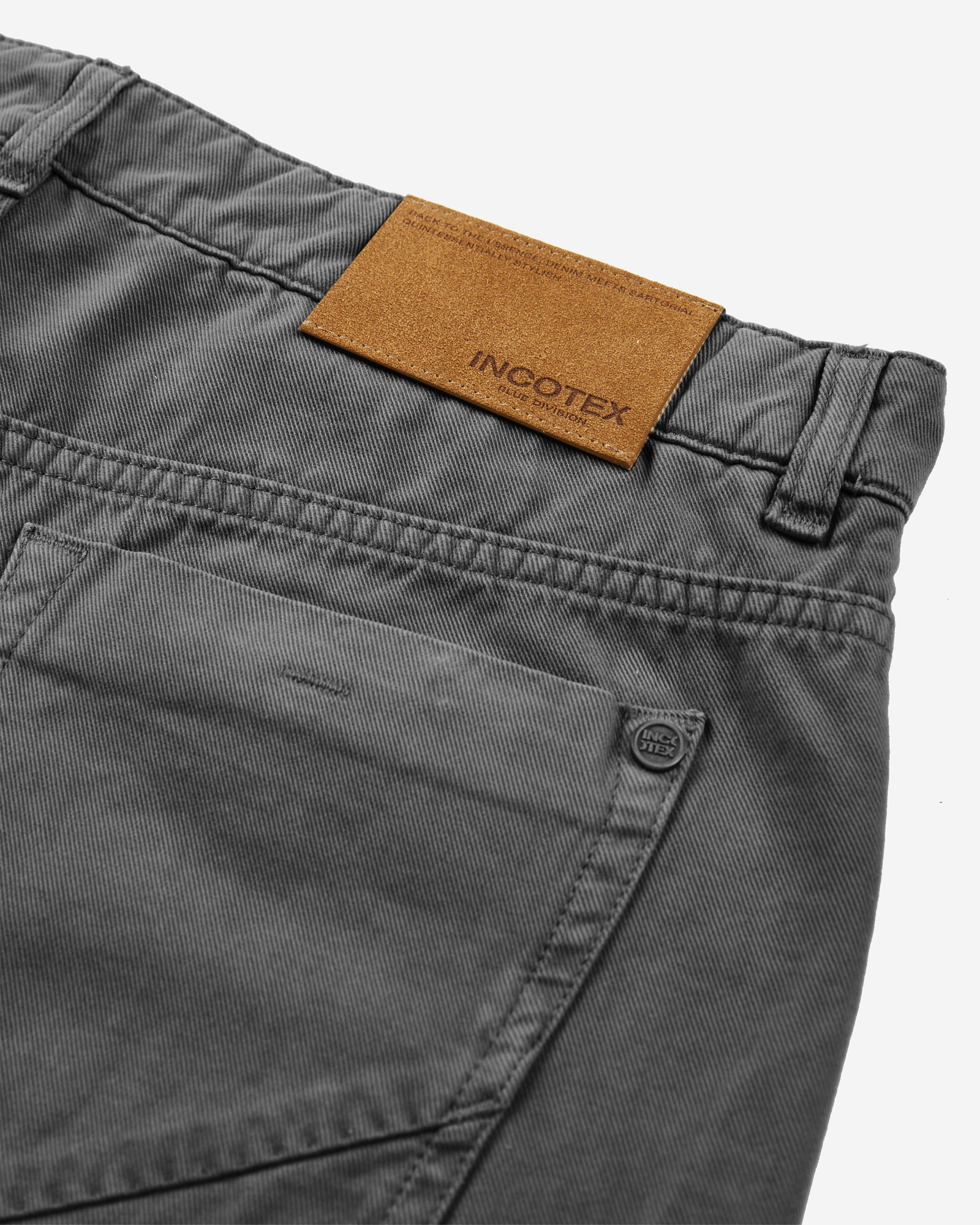Slim-fit five-pocket trousers in cotton and cashmere - Image 8