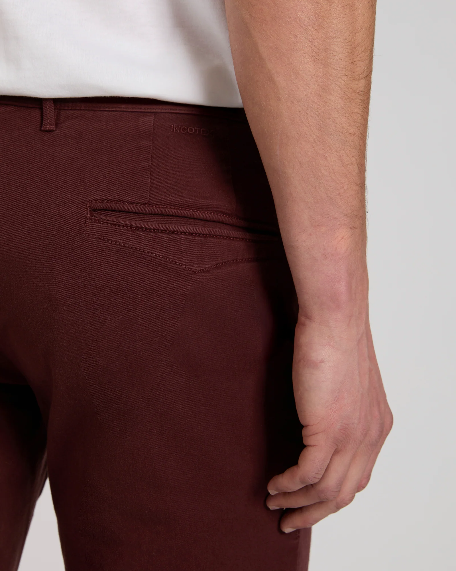 Slim fit organic cotton twill trousers - Image 4