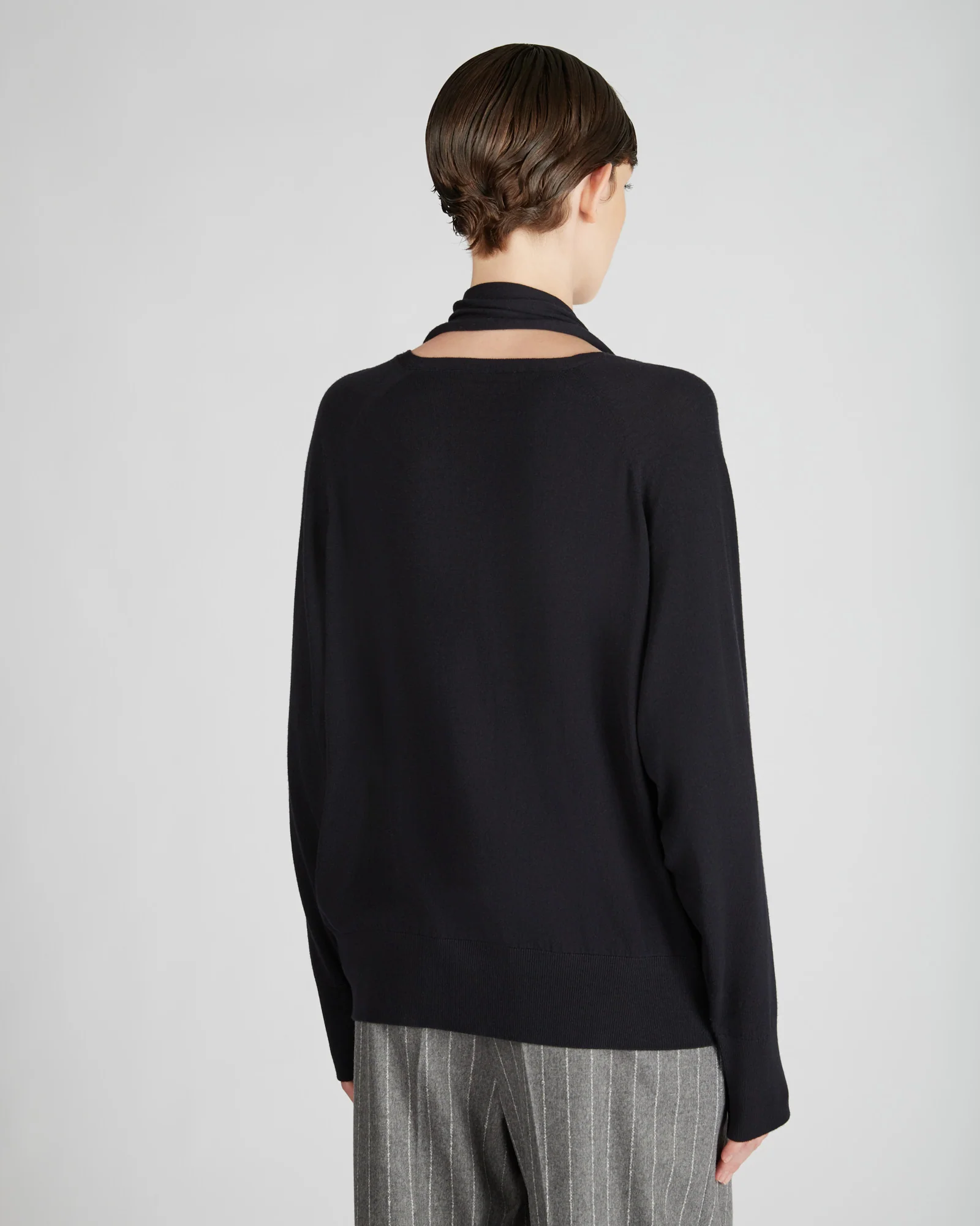 Wide fit crewneck in Flexwool - Image 3