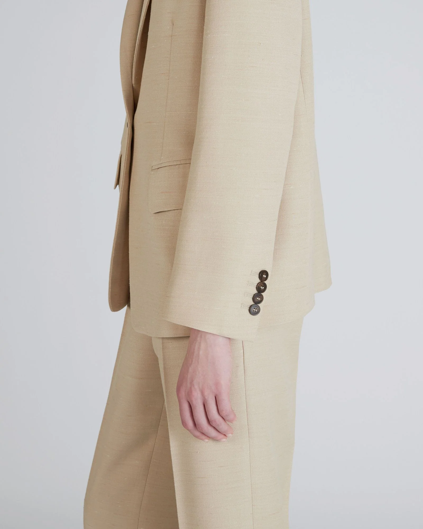 Wide fit jacket in wool shantung - Image 4
